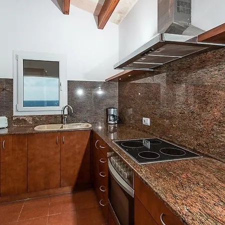 Cap D'artrutx Sleeps 6 Pool Air Con Wifi Villa