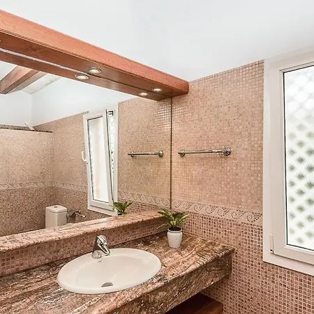 Villa Cap D'artrutx Sleeps 6 Pool Air Con Wifi
